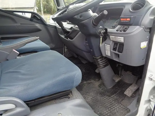 三菱 キャンター TKG-FEA50の写真15