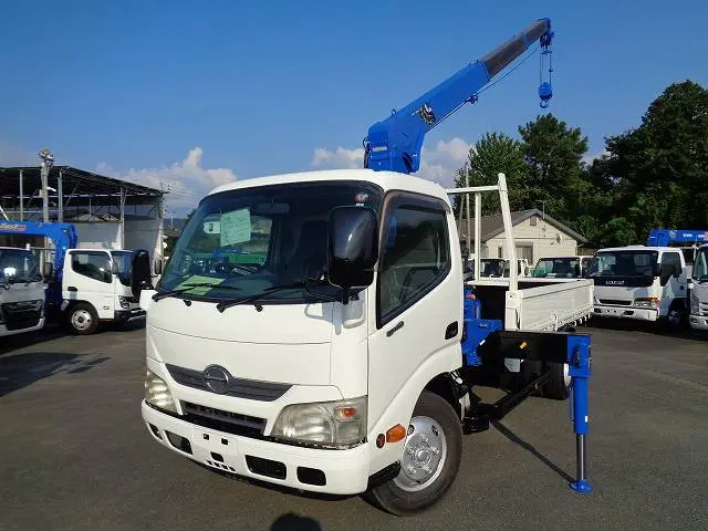 日野 デュトロ TKG-XZU650Mの写真1