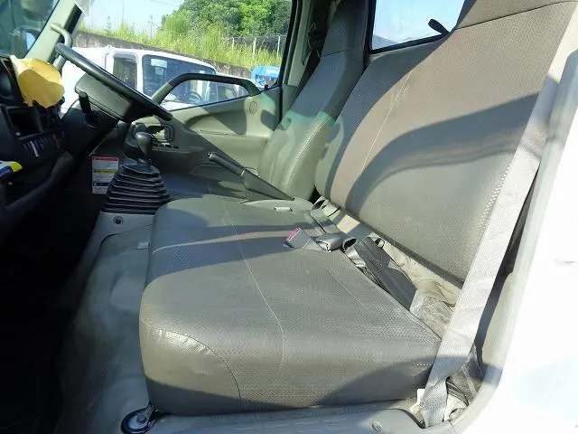 日野 デュトロ TKG-XZU650Mの写真21