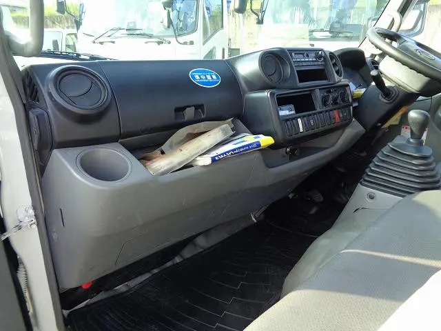 日野 デュトロ TKG-XZU650Mの写真22