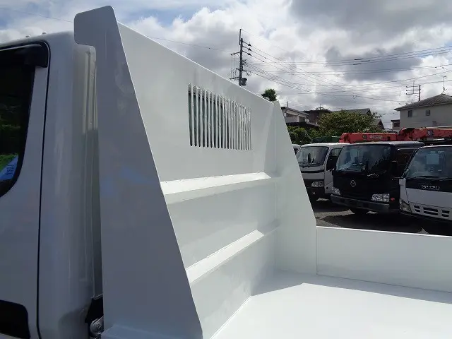 三菱 キャンター TKG-FBA30(2WD)の写真8