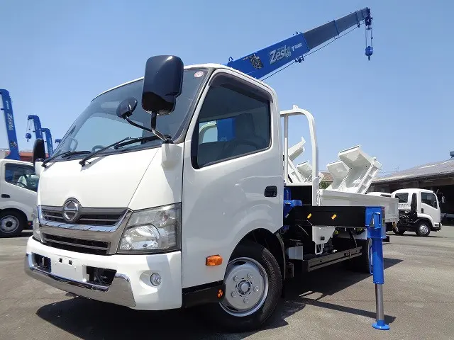 日野 デュトロ TKG-XZU710Mの写真1