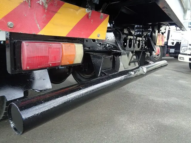 いすゞ フォワード SKG-FRR90S1(2WD)の写真7