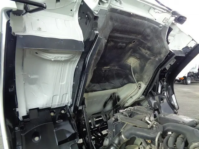 いすゞ フォワード SKG-FRR90S1(2WD)の写真24