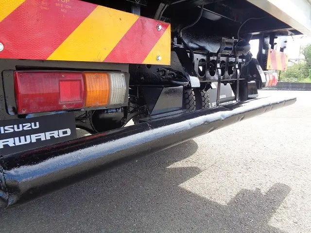 いすゞ フォワード SKG-FRR90S1(2WD)の写真8