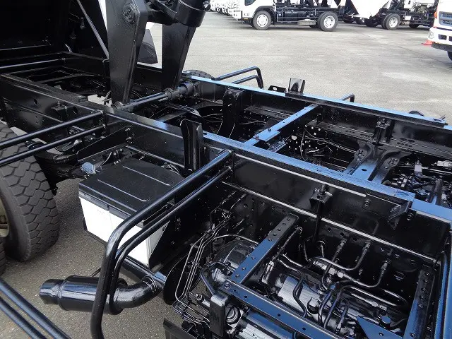 いすゞ フォワード SKG-FRR90S1(2WD)の写真11