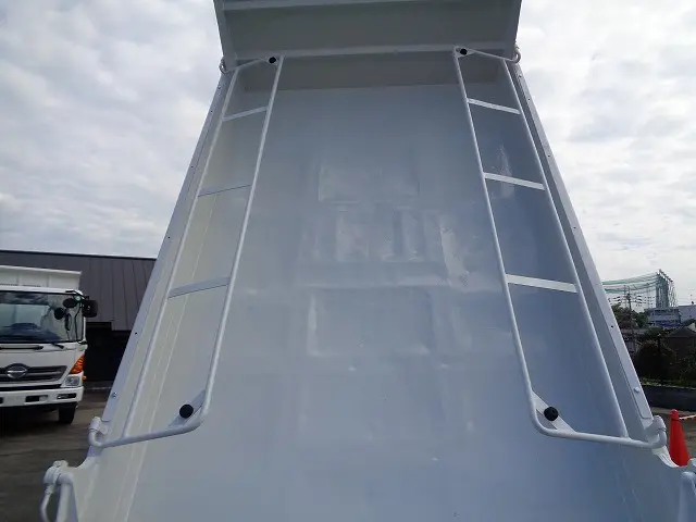 いすゞ フォワード SKG-FRR90S1(2WD)の写真16