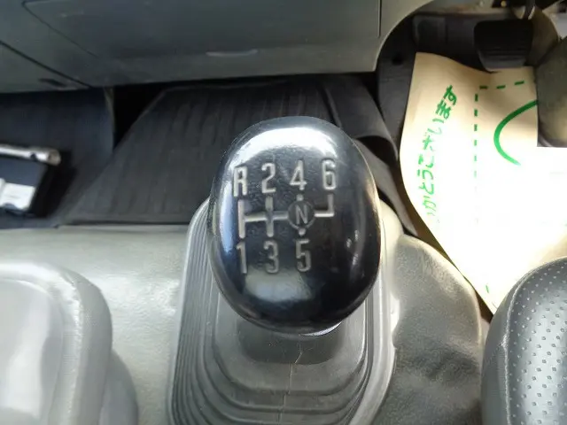いすゞ フォワード SKG-FRR90S1(2WD)の写真25