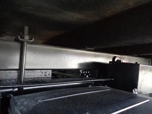 いすゞ エルフ TKG-NKR85AR(2WD)の写真13