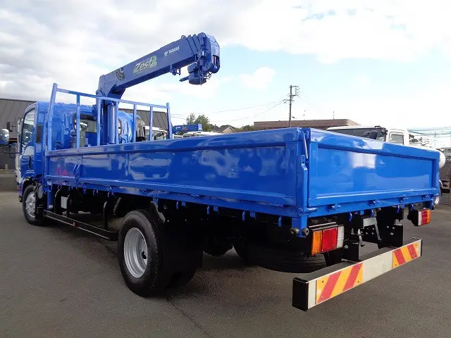 いすゞ エルフ TKG-NPR85AR(2WD)の写真4