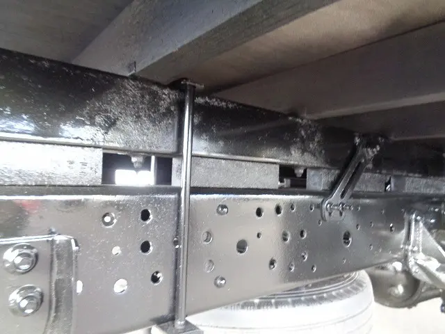 いすゞ エルフ TKG-NPR85AR(2WD)の写真13