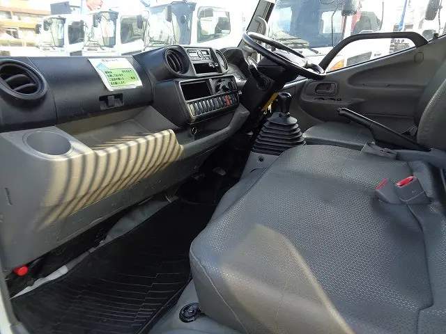 日野 デュトロ TKG-XZC610T(2WD)の写真23