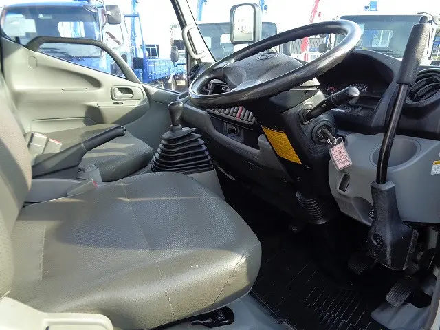 日野 デュトロ TKG-XZC610T(2WD)の写真19