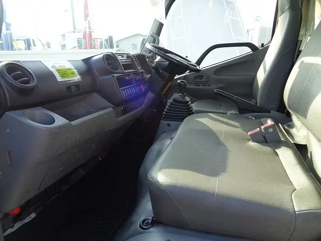 日野 デュトロ TKG-XZC610T(2WD)の写真24