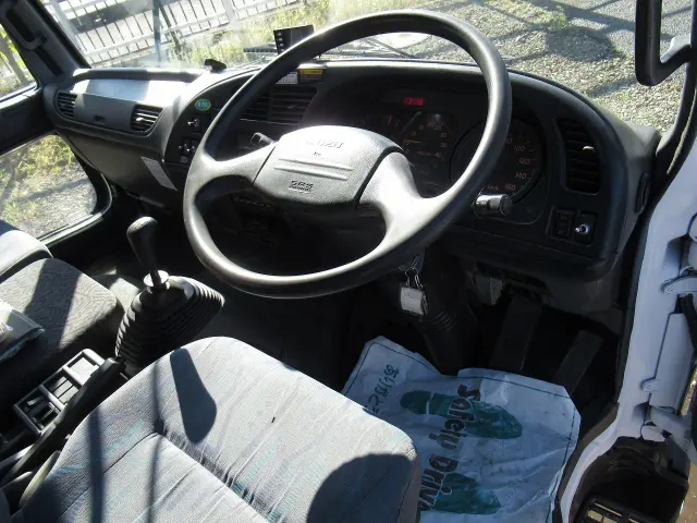 いすゞ フォワード PB-FRR35H3S(2WD)の写真4
