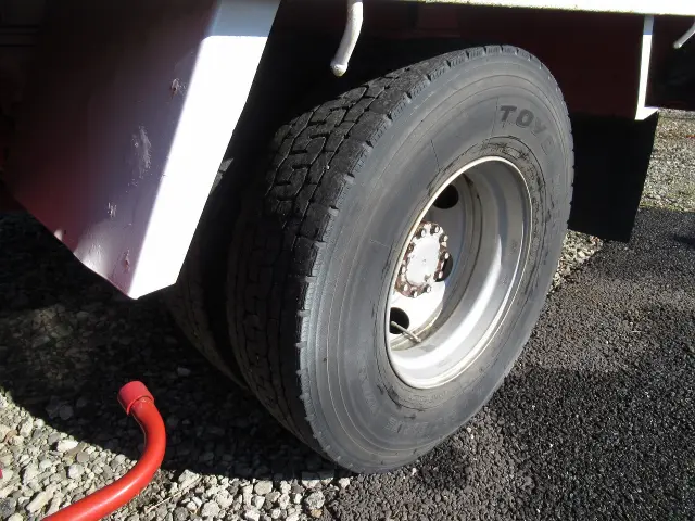 いすゞ フォワード PB-FRR35H3S(2WD)の写真37