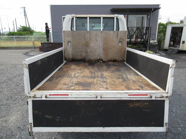 いすゞ エルフ TPG-NJS85A(4WD)の写真3