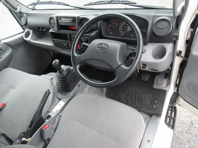 日野 デュトロ TKG-XZC675M(4WD)の写真4