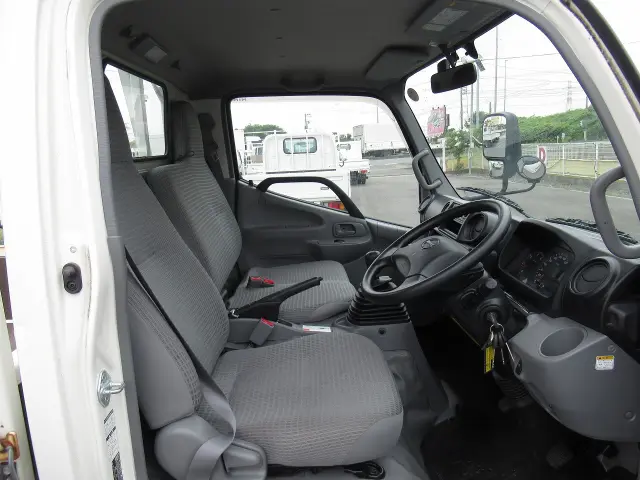 日野 デュトロ TKG-XZC675M(4WD)の写真5