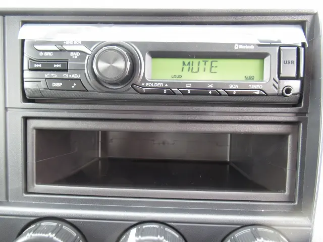 三菱 キャンター 2RG-FEAVO(2WD)の写真12