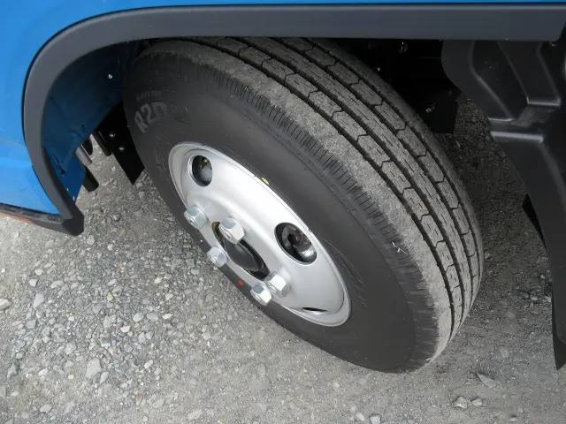 三菱 キャンター 2RG-FEAVO(2WD)の写真27