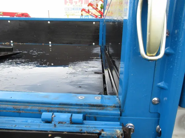 三菱 キャンター 2RG-FEAVO(2WD)の写真30