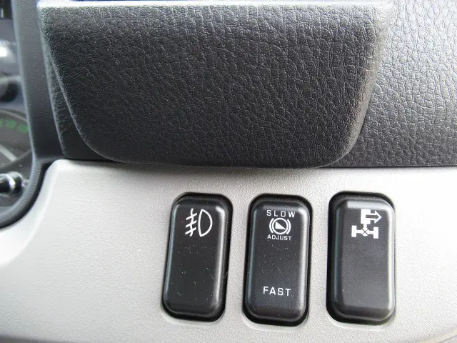 三菱 キャンター 2RG-FEB80(2WD)の写真7