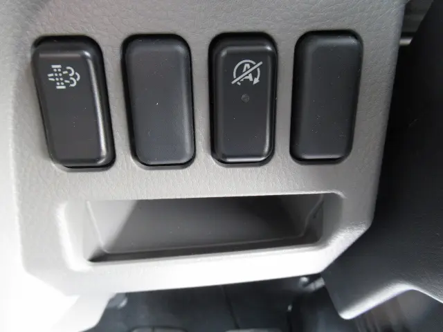 三菱 キャンター 2RG-FEB80(2WD)の写真10