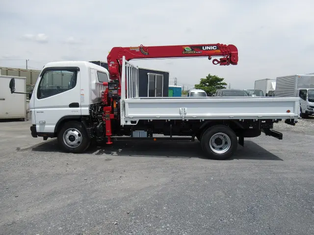 三菱 キャンター 2RG-FEB80(2WD)の写真18