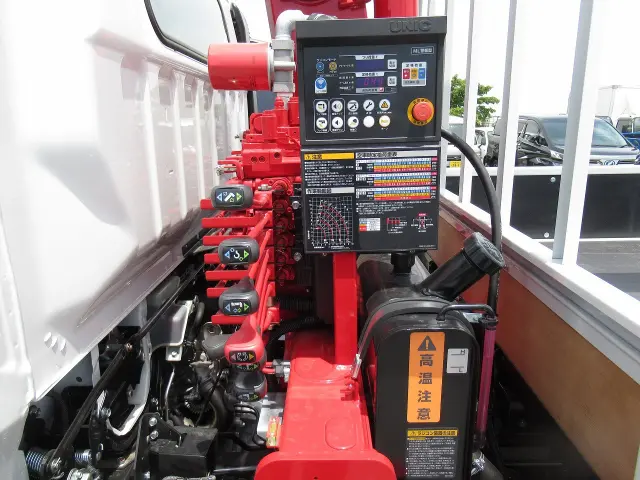 三菱 キャンター 2RG-FEB80(2WD)の写真26