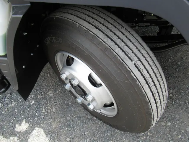 三菱 キャンター 2RG-FEB80(2WD)の写真36