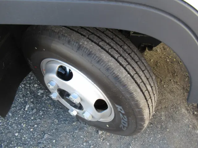 三菱 キャンター 2RG-FBA20(2WD)の写真27