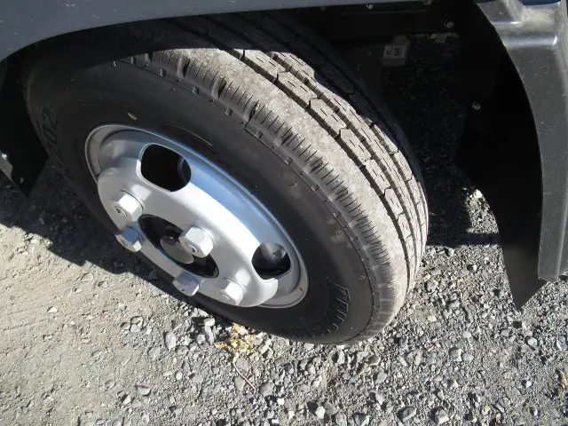 三菱 キャンター 2RG-FBA20(2WD)の写真30