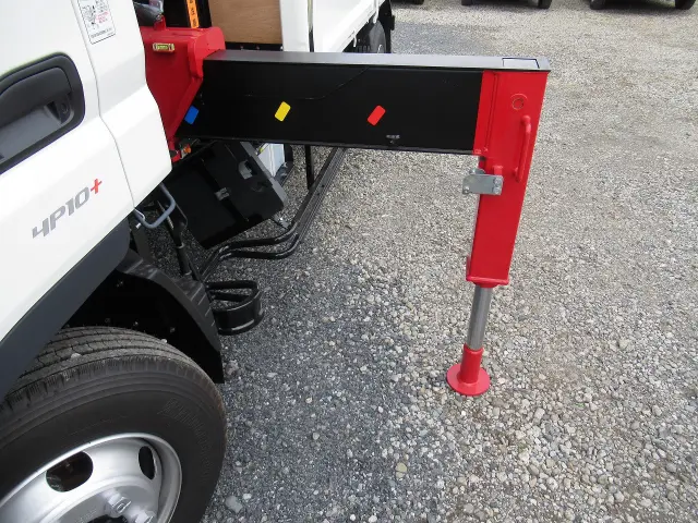 三菱 キャンター 2RG-FEB80(2WD)の写真20