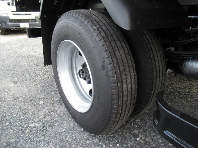 三菱 キャンター 2RG-FEB80(2WD)の写真35