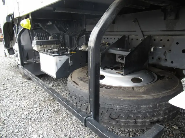 いすゞ エルフ TPG-NMR85AN(2WD)の写真23