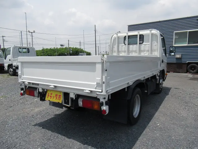 トヨタ ダイナ TKG-XZU605(2WD)の写真2