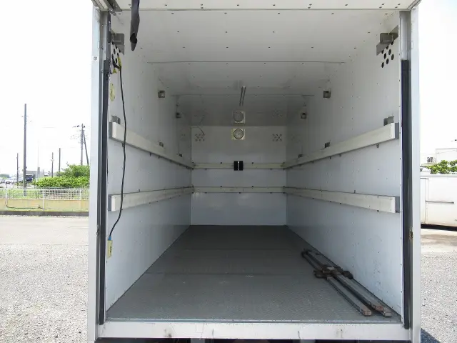 日野 デュトロ TPG-XZU712M(2WD)の写真3