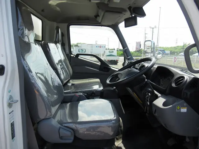 日野 デュトロ TPG-XZU712M(2WD)の写真5