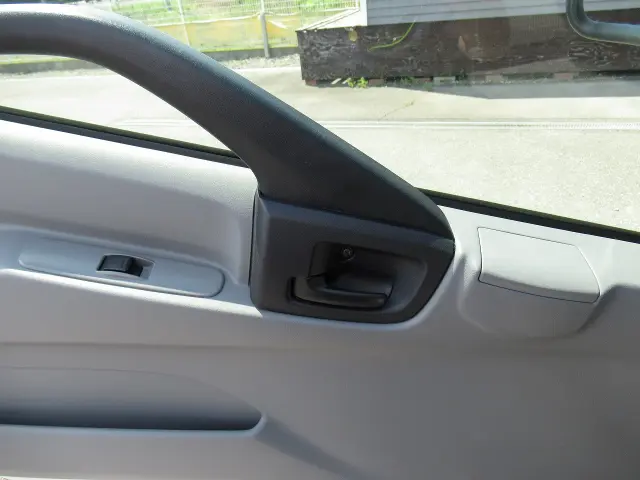 日野 デュトロ TPG-XZU712M(2WD)の写真13