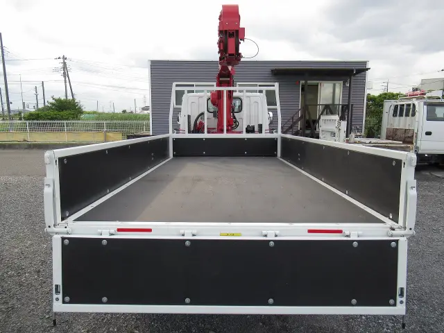 三菱 キャンター 2RG-FEAVO(2WD)の写真3