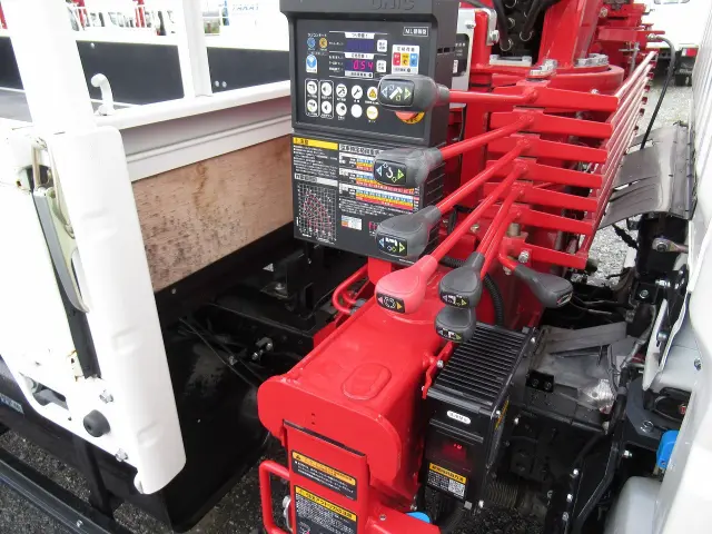 三菱 キャンター 2RG-FEAVO(2WD)の写真20