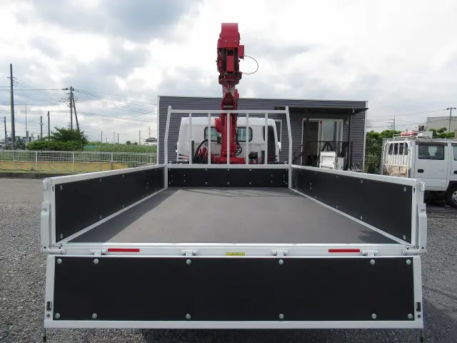 三菱 キャンター 2PG-FEB80(2WD)の写真3
