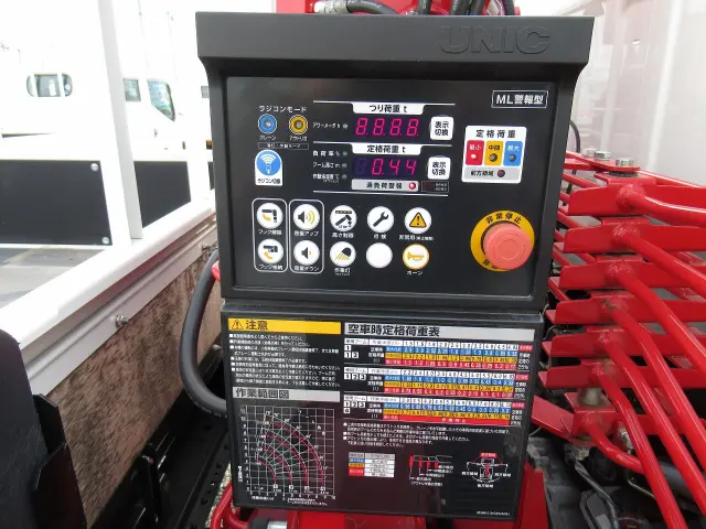 三菱 キャンター 2PG-FEB80(2WD)の写真22