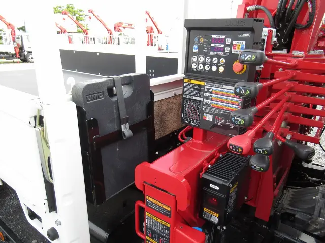 三菱 キャンター 2PG-FEB80(2WD)の写真23