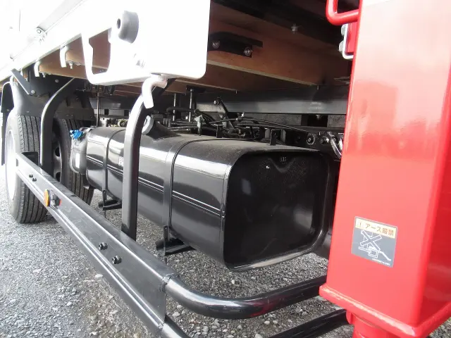 三菱 キャンター 2PG-FEB80(2WD)の写真24