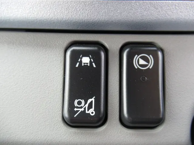 三菱 キャンター 2PG-FEB80(2WD)の写真14