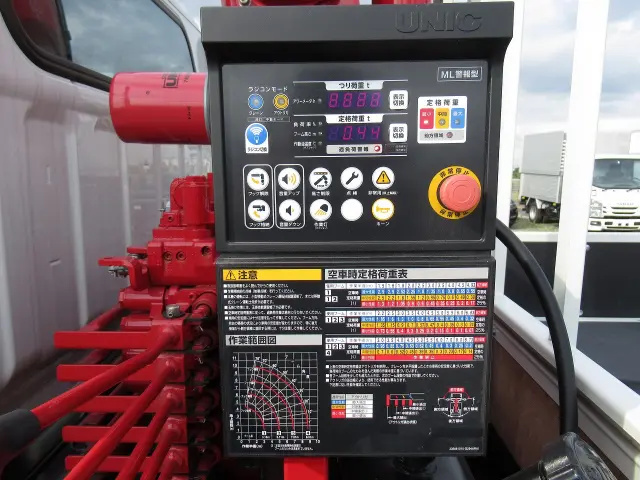 三菱 キャンター 2PG-FEB80(2WD)の写真20