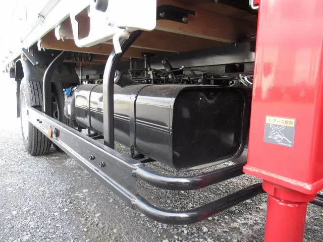 三菱 キャンター 2PG-FEB80(2WD)の写真26