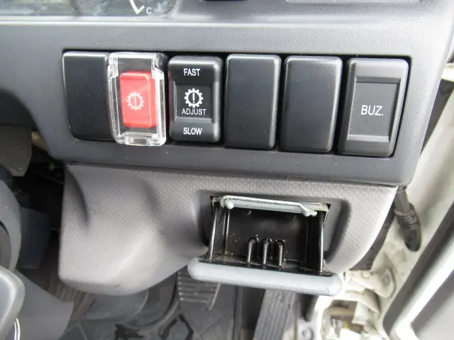 マツダ タイタン TRG-LHR85A(2WD)の写真9